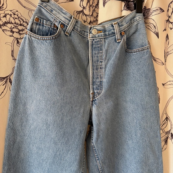 Vintage Levi 501 Jeans - Picture 3 of 5